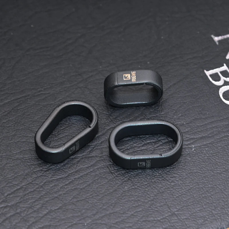 Titanium Alloy Quick Release Key Ring With Black PVD Coating-For Car Keys, EDC Accessories, Durable Compact Metal Connector Ring